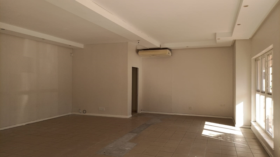 To Let commercial Property for Rent in Hout Bay Western Cape